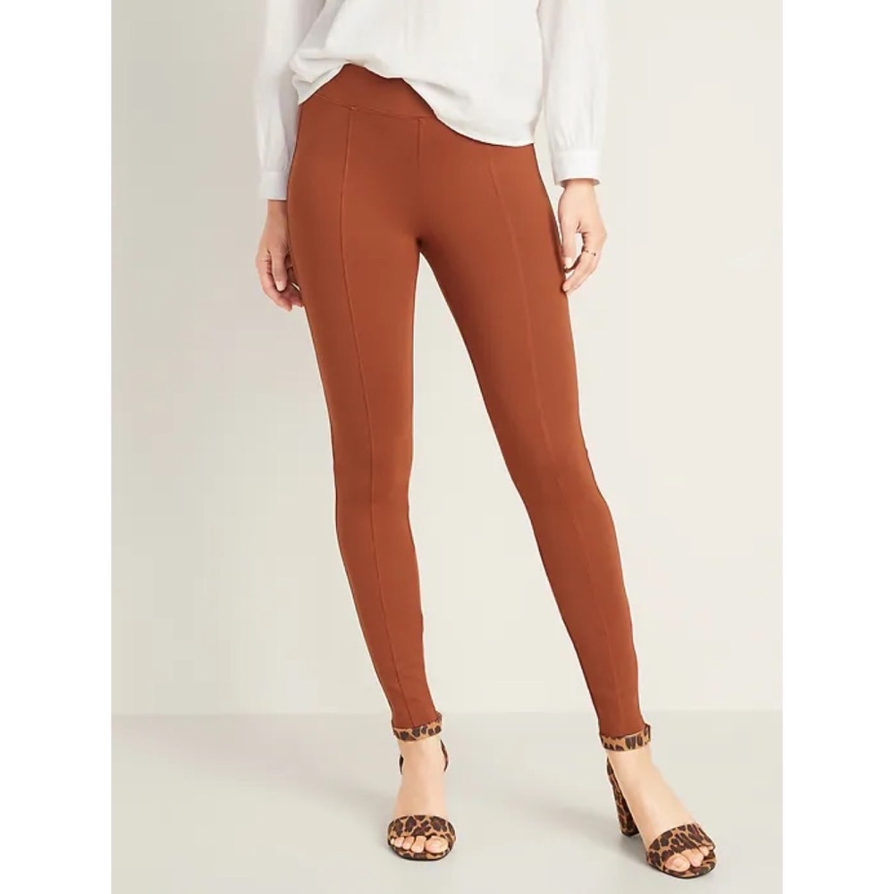 Tan Old Navy Stevie Ankle Pant / Bandage Legging NWT Size Medium